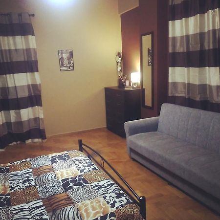 The Dionysos Inn Atina Dış mekan fotoğraf