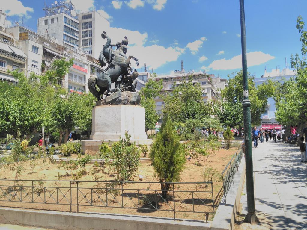 The Dionysos Inn Atina Dış mekan fotoğraf